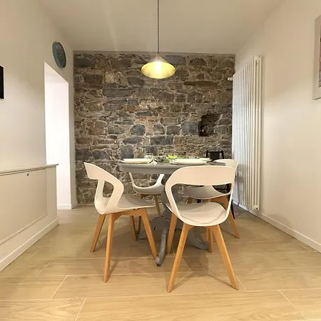Ted's Torre - Reception Apartment Triest